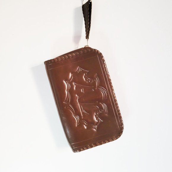 Vintage Tooled Leather Wristlet Bag, Brown Leather Bag, Heavy Leather Hippie Bag - Picture 6 of 7